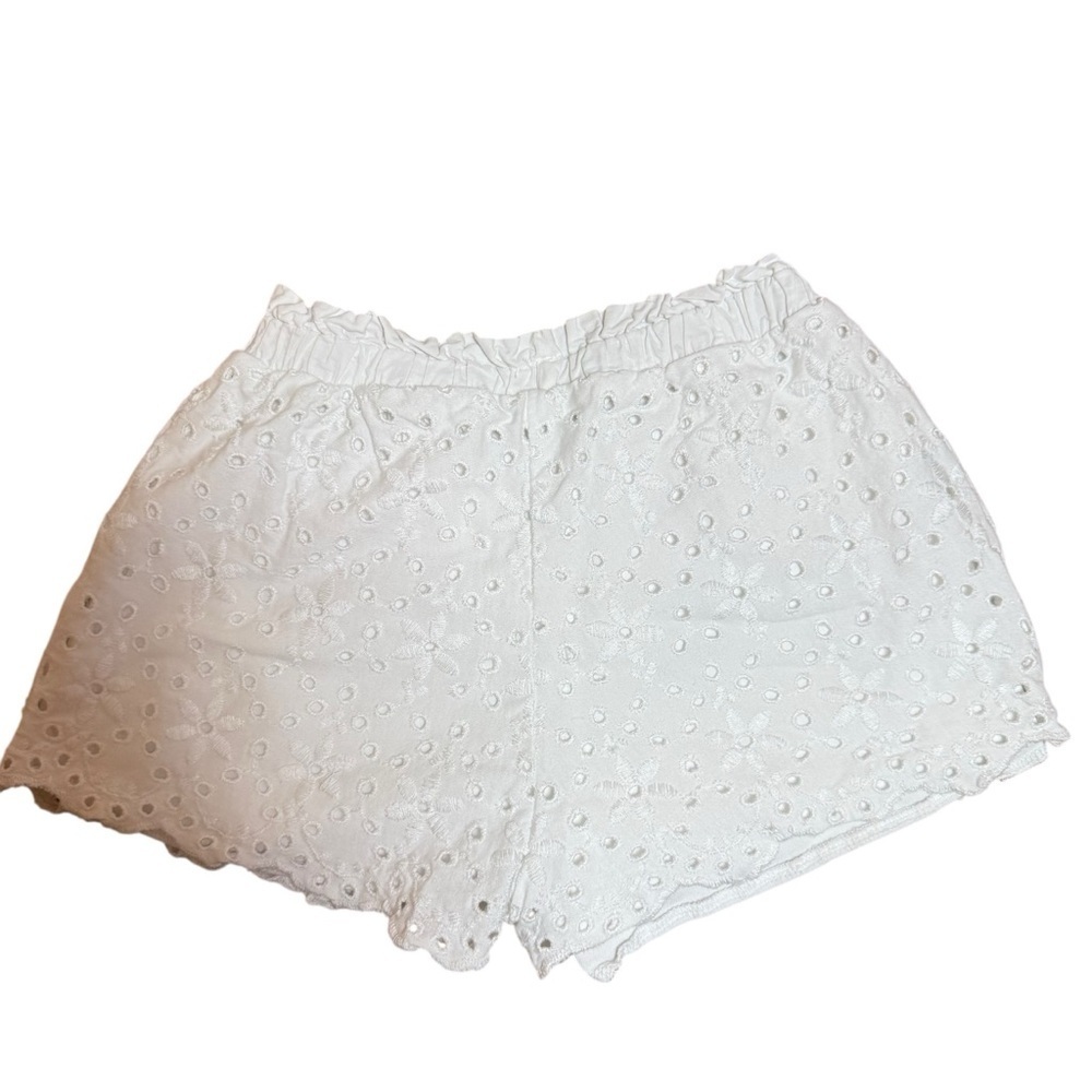 ZARA Kids White Eyelet Shorts Size 3–4Y